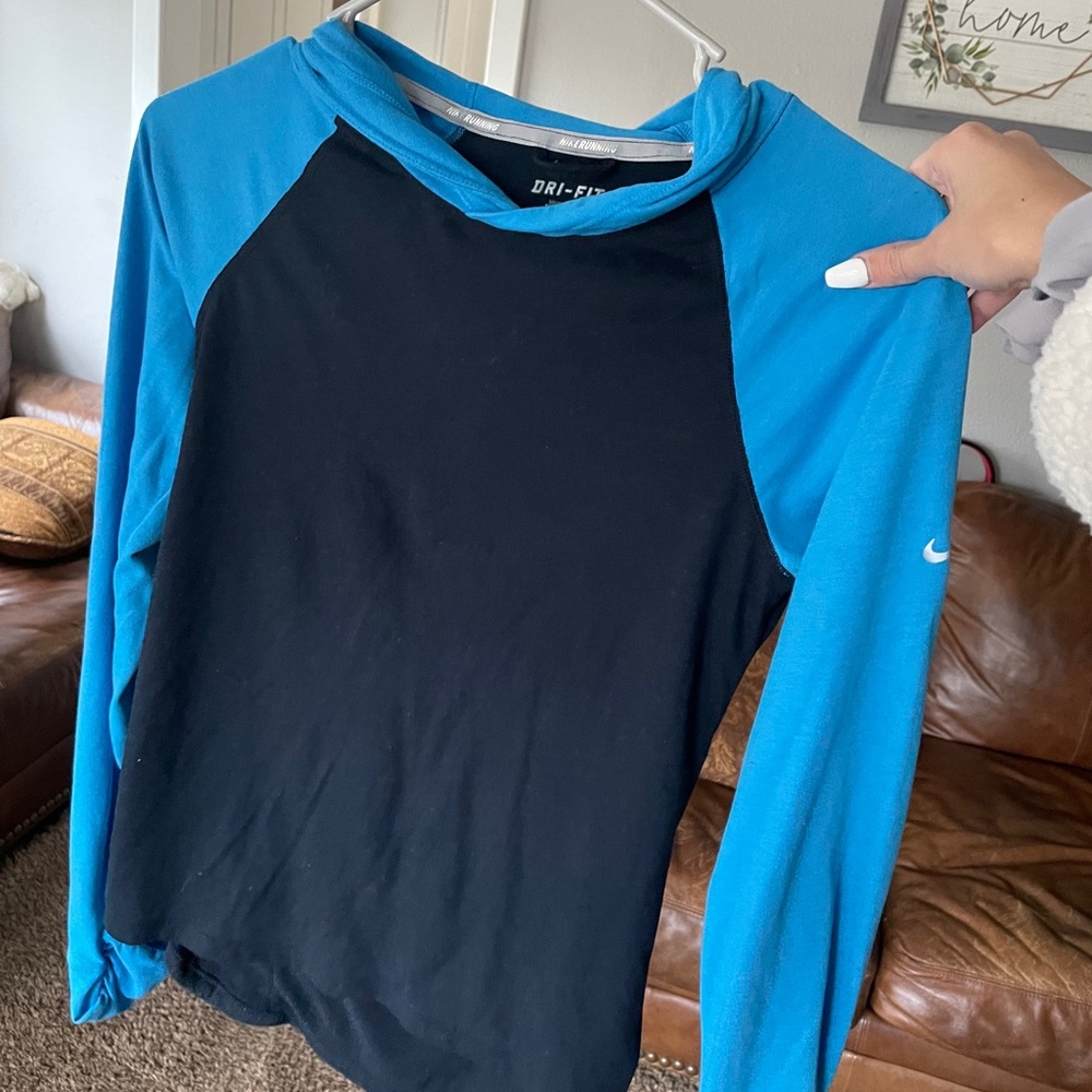 Nike- Sweatshirt